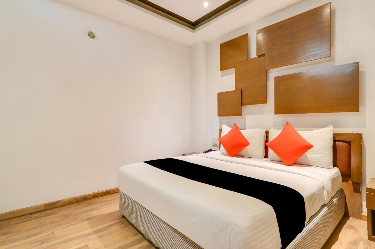 ניו דלהי Townhouse 939 Hotel Gagan Inn Near Satyam Inox Patel Nagar מראה חיצוני תמונה