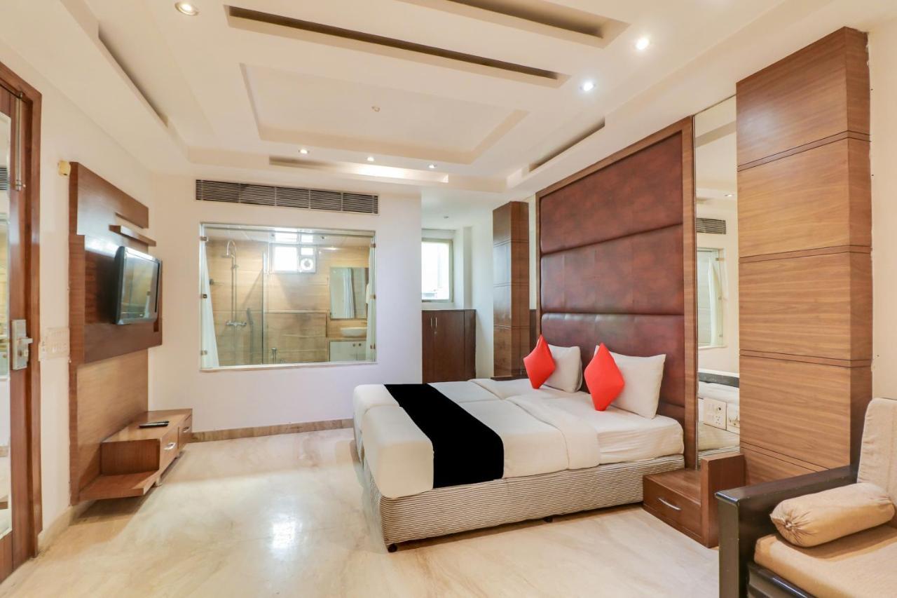 ניו דלהי Townhouse 939 Hotel Gagan Inn Near Satyam Inox Patel Nagar מראה חיצוני תמונה